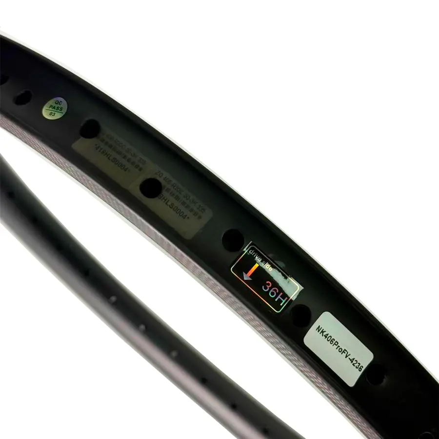 Карбоновый