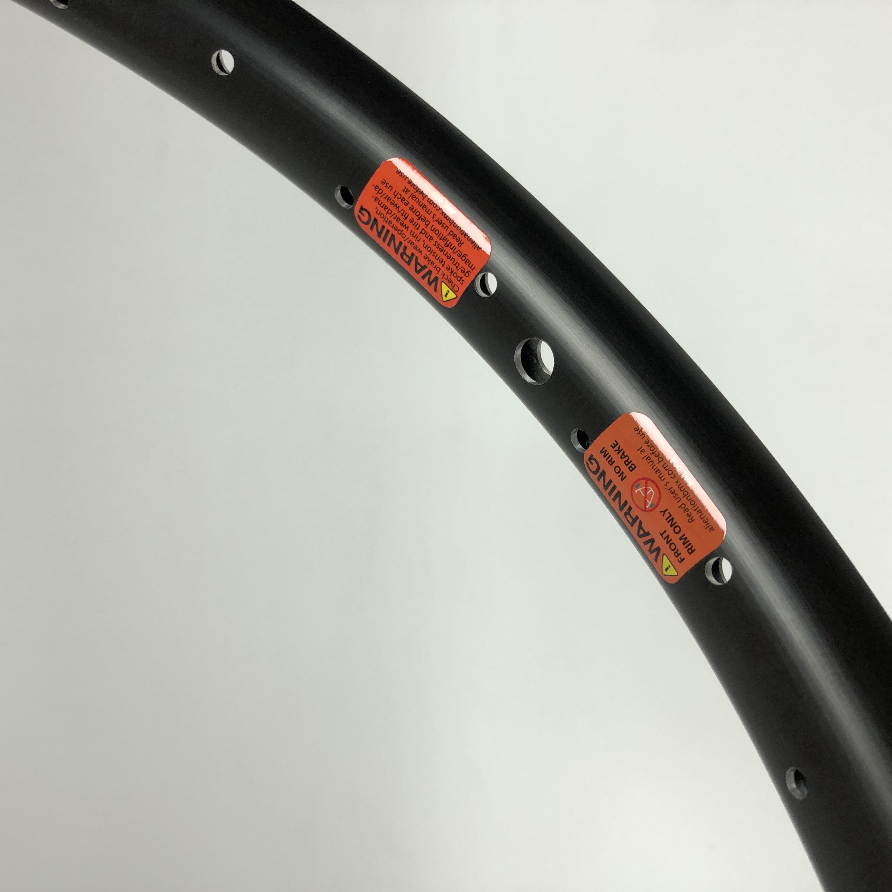 Обод Alienation Deviant 20"