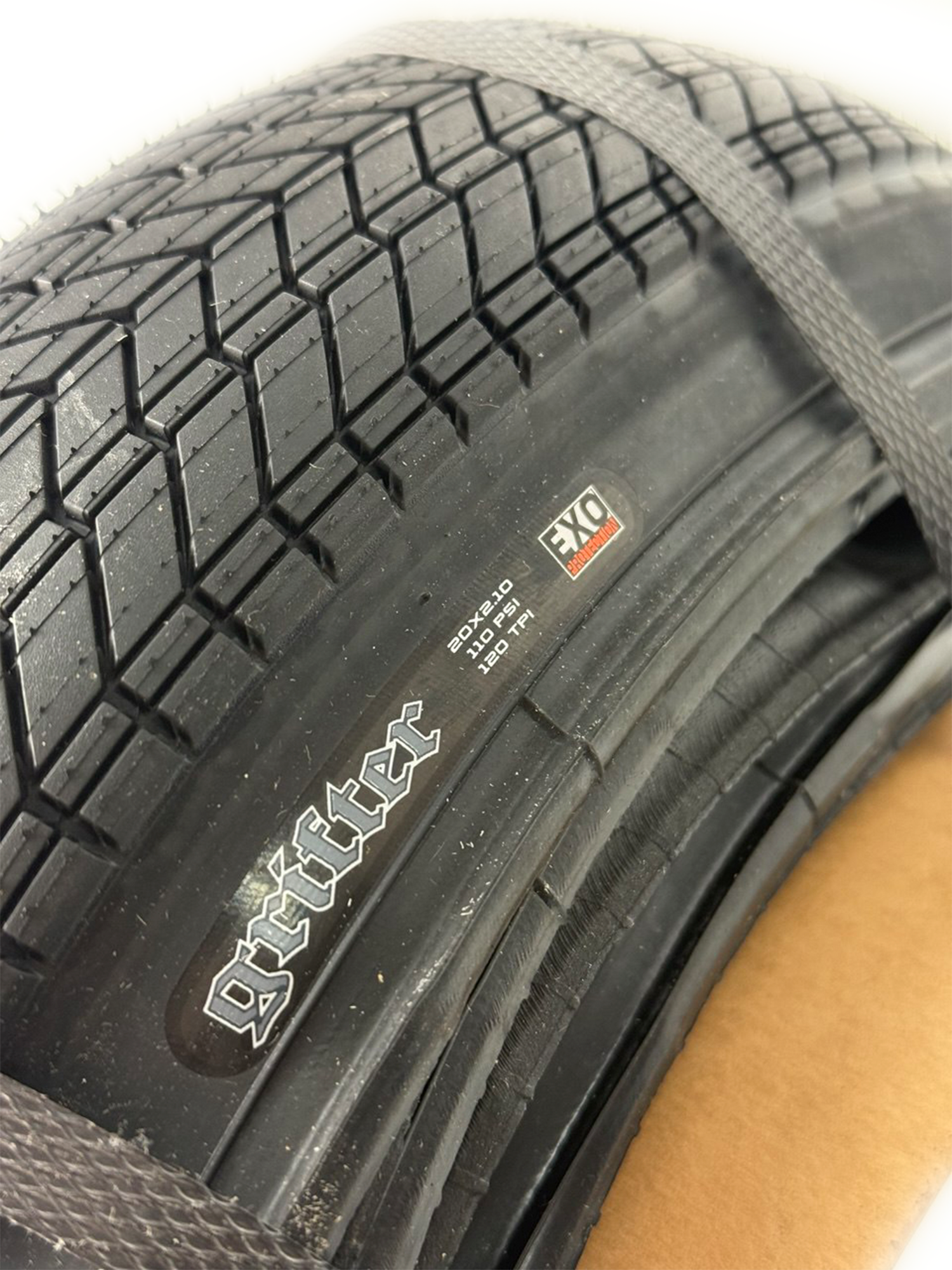Покрышка Maxxis Grifter Kevlar 20" 2.1