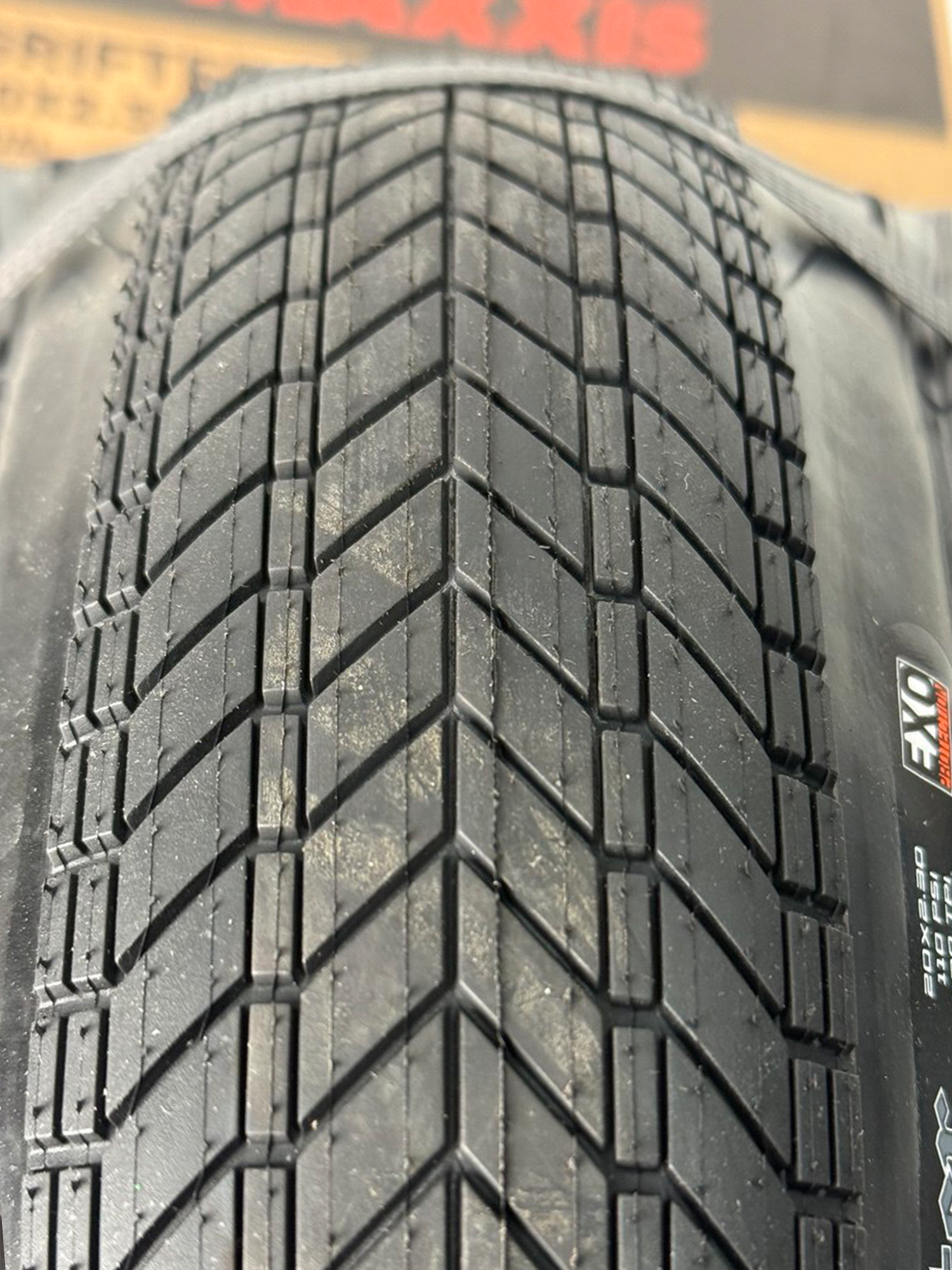 Покрышка Maxxis Grifter Kevlar 20" 2.3